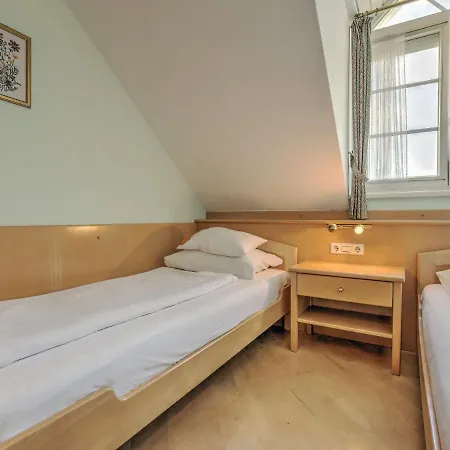 Apartment Plush In With Sauna *