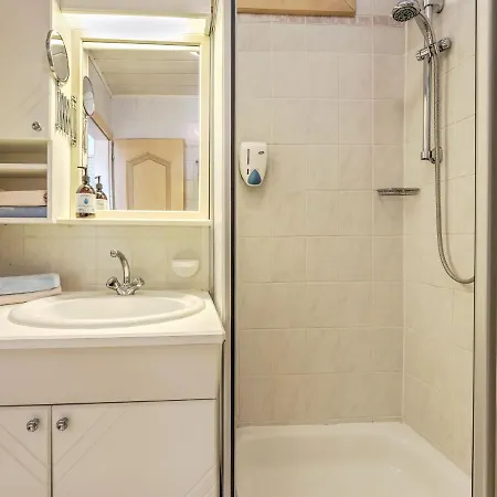 Plush In St Kanzian Am Klopeiner See With Sauna *